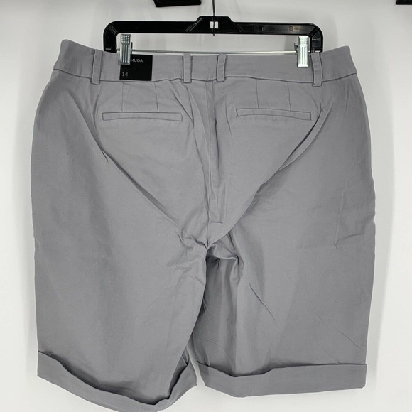 Lane Bryant Women's Grey Plus Sized 14 Bermuda Shorts Stretch NWT - Picture 2 of 7